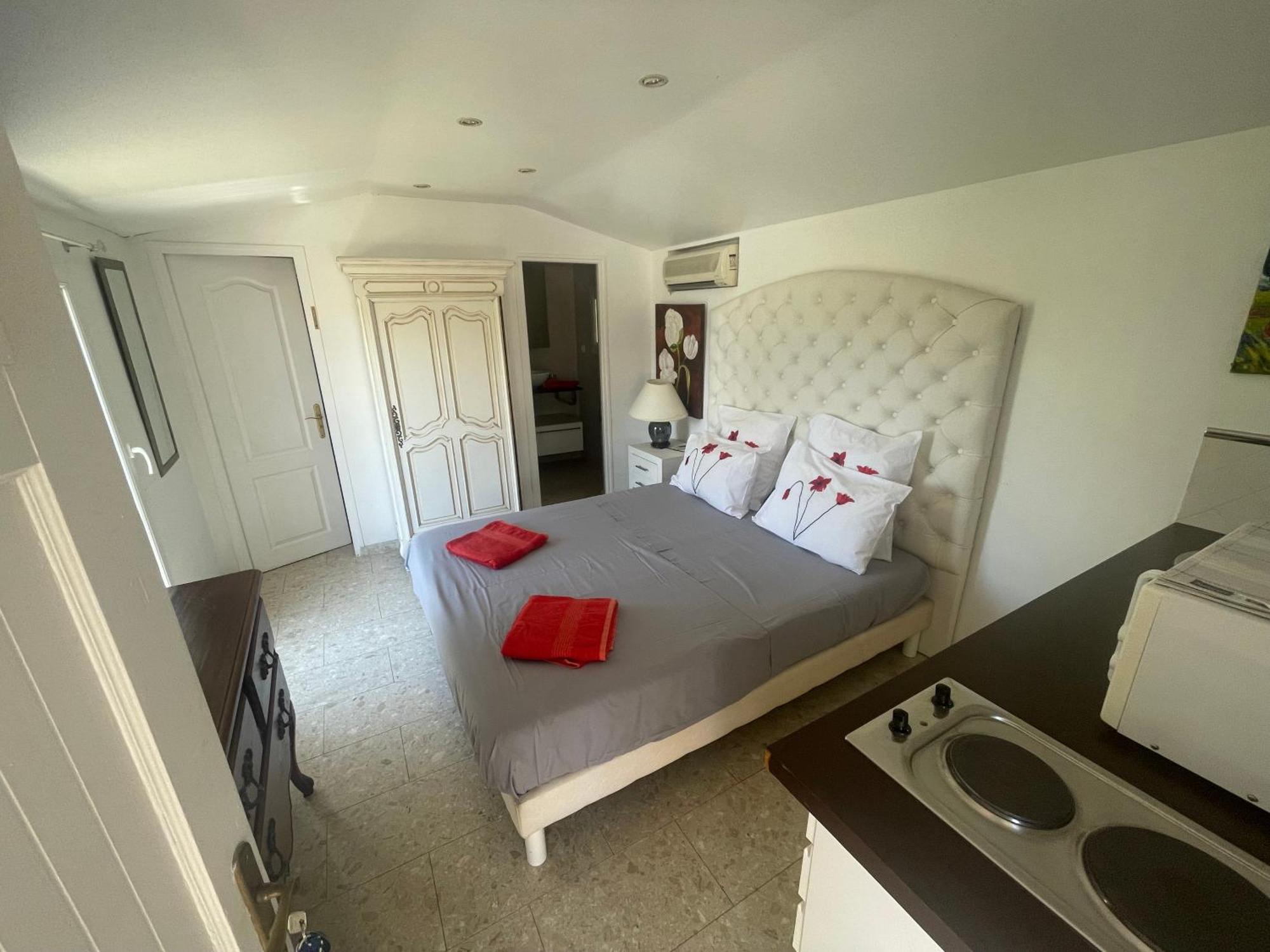 La Bergerie B&B Vence Luaran gambar